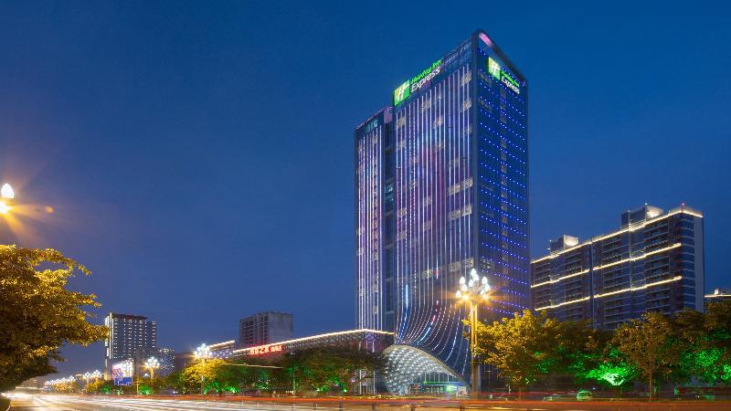 Holiday Inn Express Mianyang High-Tech Zone, An Ihg Hotel Zewnętrze zdjęcie